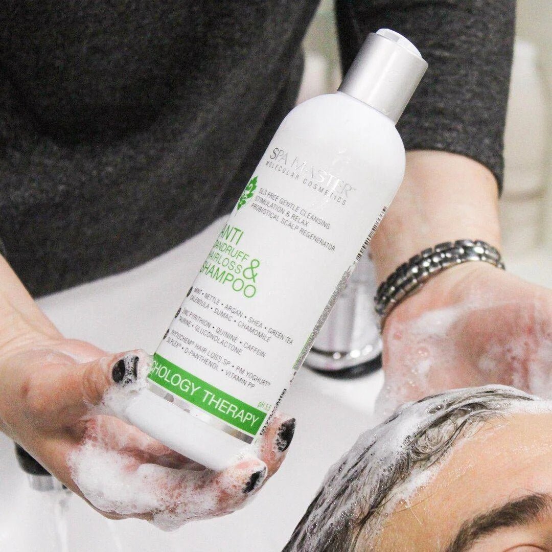 Spa Master Anti Roos en Anti Haaruitval Shampoo – gebruik bij het wassen van het haar